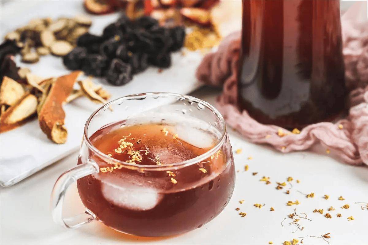 52岁大姐每天一杯酸梅汤,3个月后去医院检查,身体出现什么变化_工作_