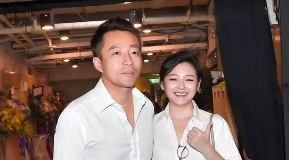 09m有了和大s的前车之鉴,汪小菲还是找了一位美丽的台湾姑娘做老婆.