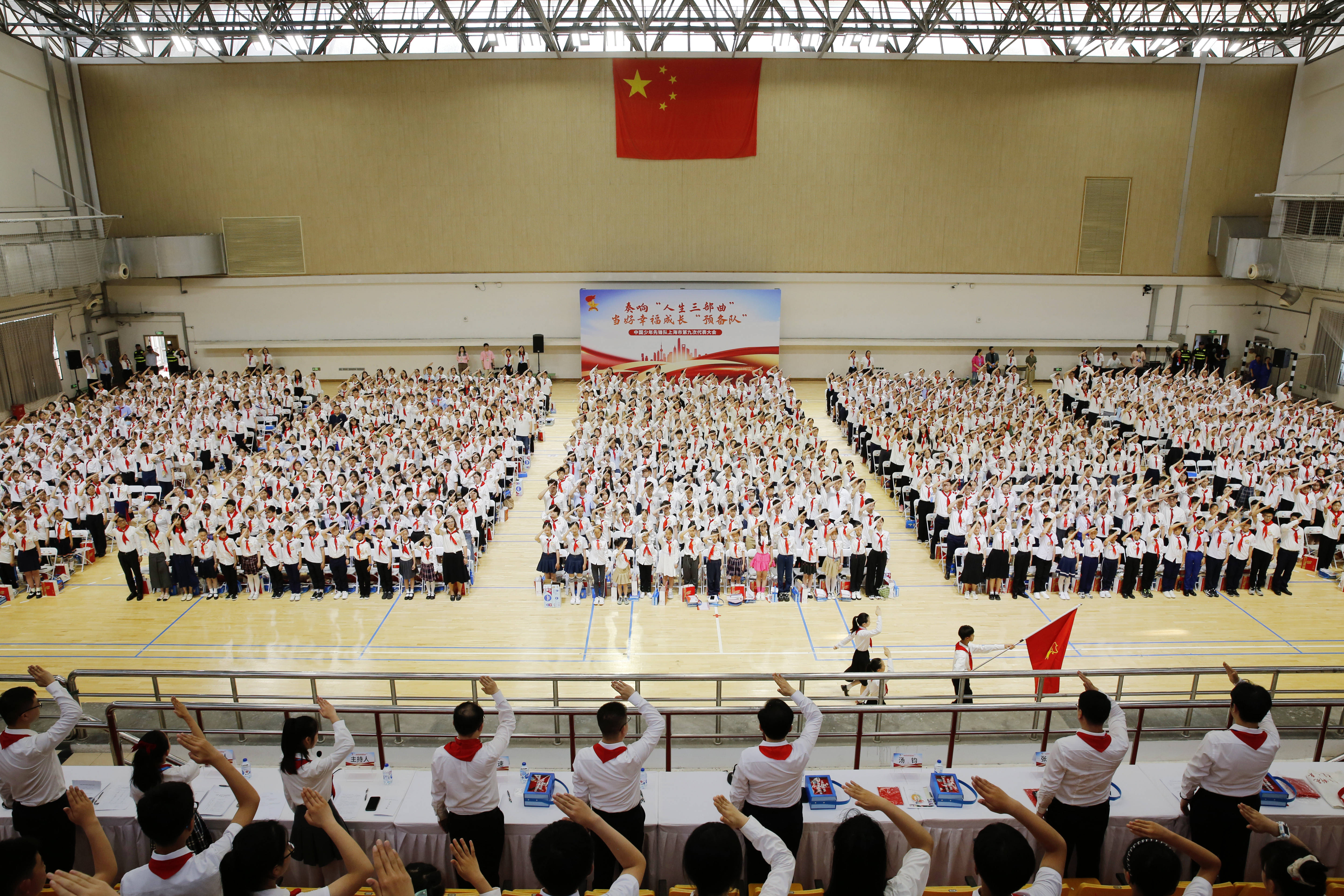上海市长宁区复旦小学学生单辰杰观察到,双减政策实施后,中小学校