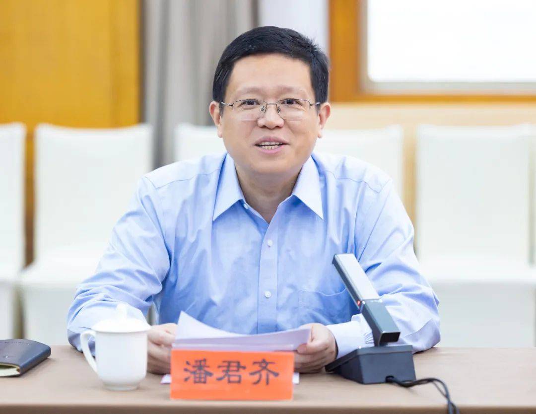 潘君齐率领怀远县党政代表团赴宁波市江北区开展考察交流