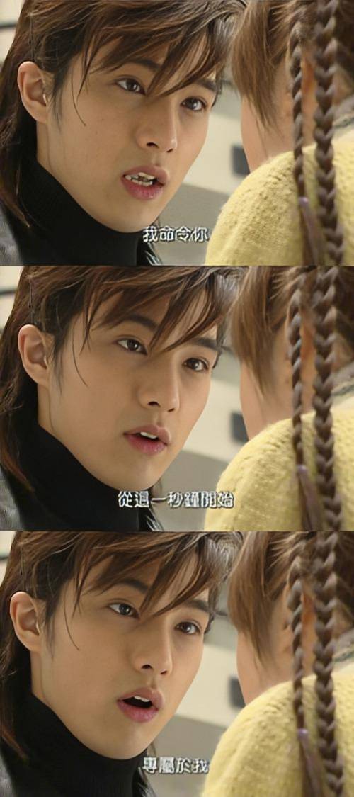 60岁妈妈离婚,刚翻红母亲就去世,4年痛失三位亲人_刘品言_因为_贺军翔