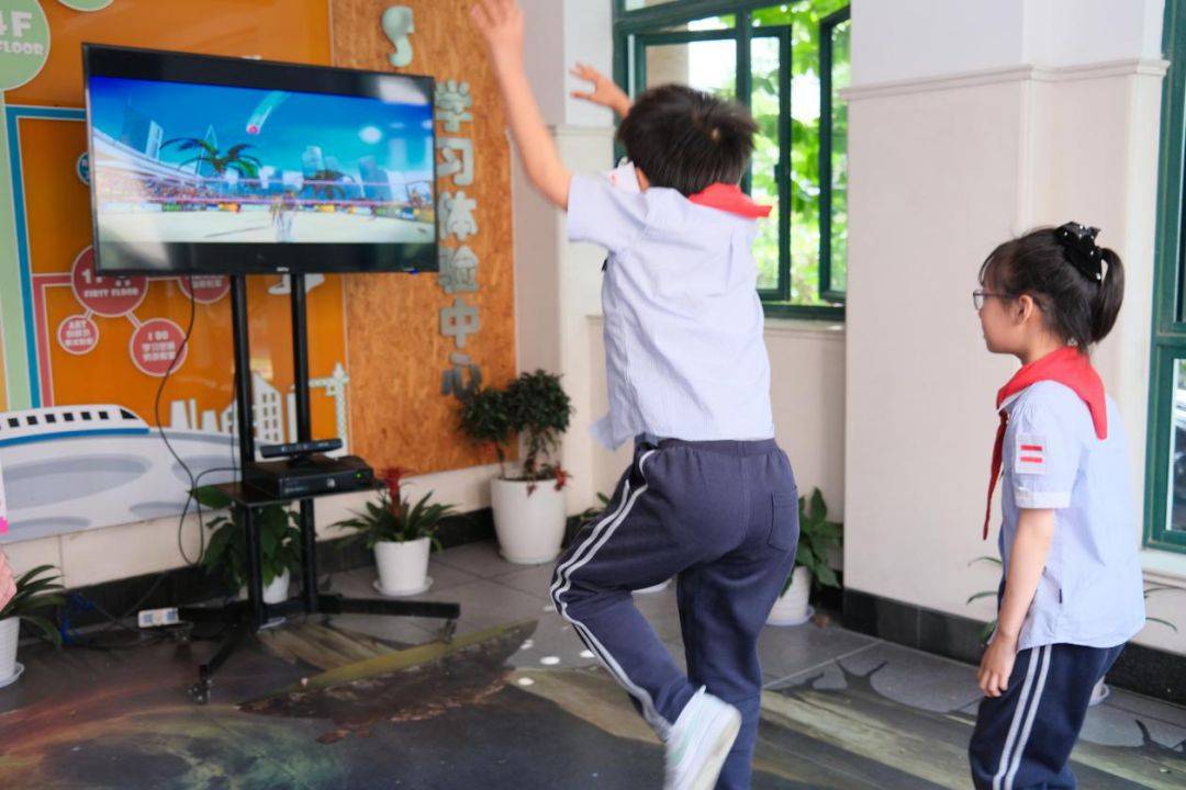 长宁学子开启花样"运动会模式"_体育运动_排球_小学