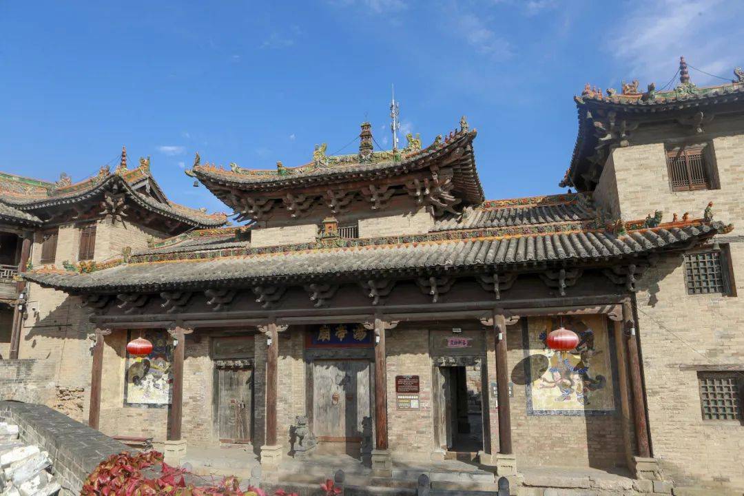 古人的智慧汤帝庙戏楼是为数不多的活动式可升降戏楼都在向我们讲述着