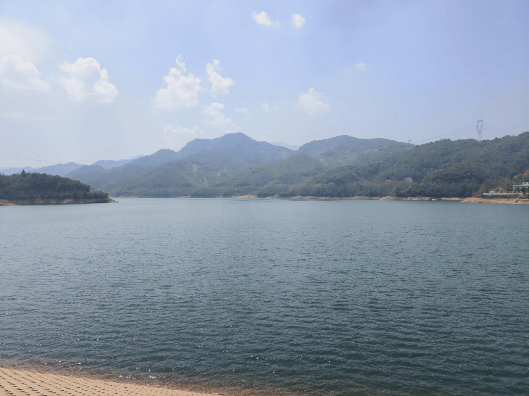 临沧各地打好防汛"准备仗"