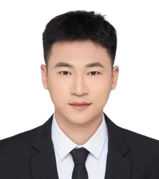 笔试成绩:424分班级:2020级秘书学专业1班以综合成绩第一考取北京第二