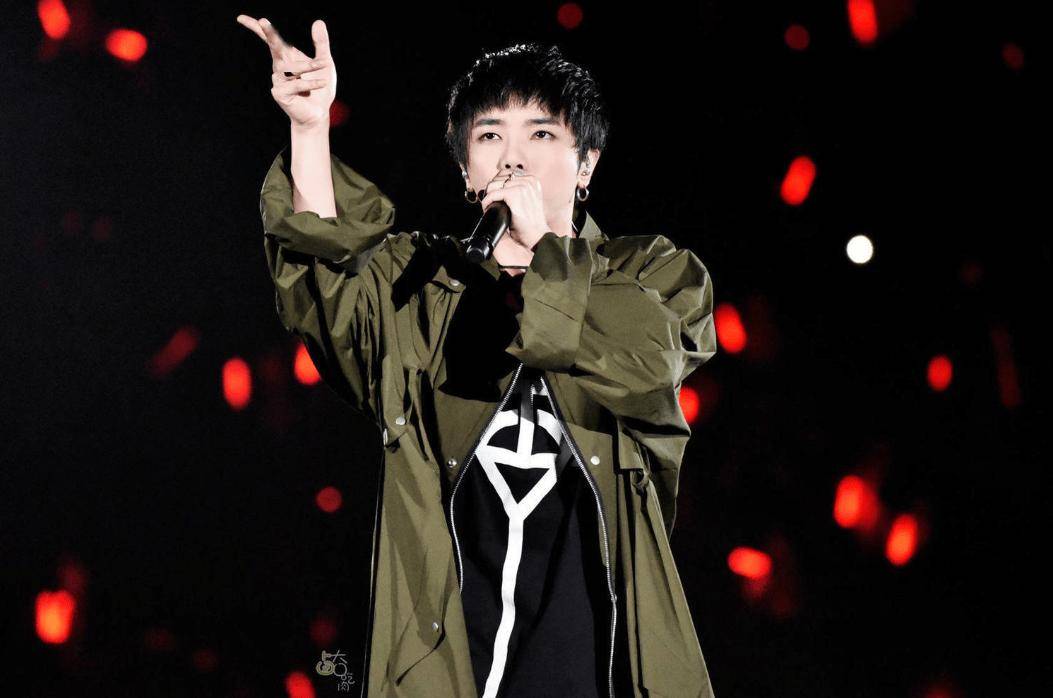 却没有一首代表作,这4位明星羞不羞_华晨宇_尚雯婕_王源