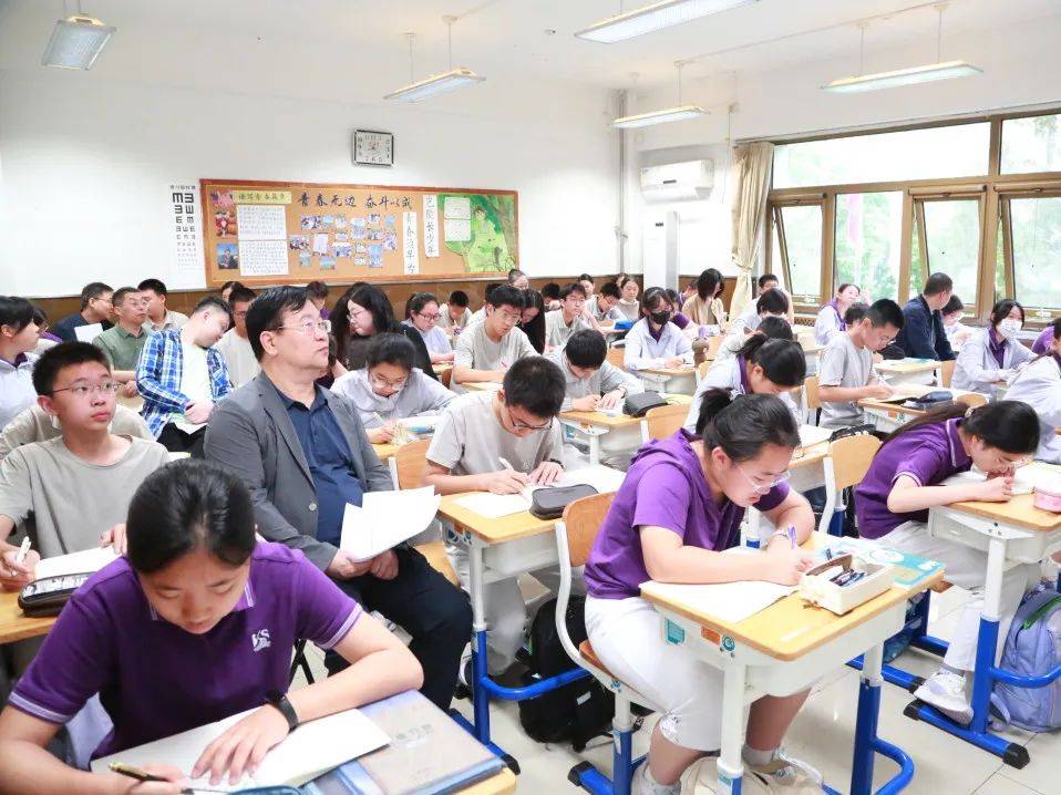 "同"聚智慧,"异"拓思维——北京市第三十五中学携手通州区郎府中学