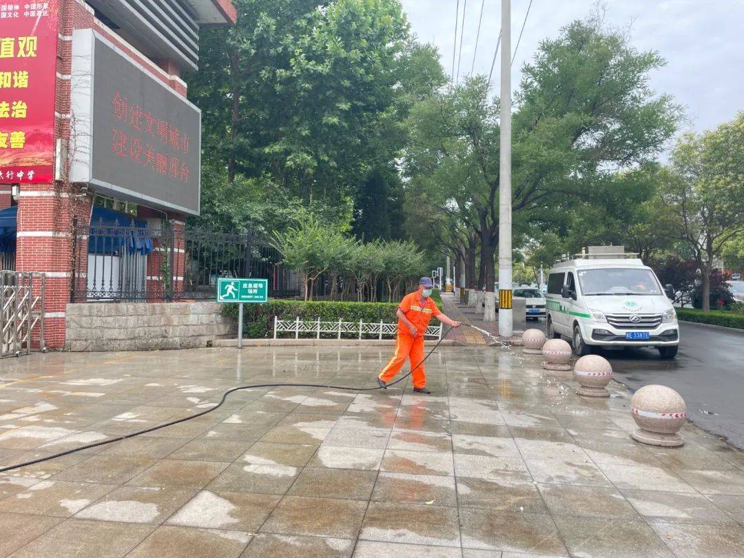 【厚植城市精神 共建温暖之城】巡市容,畅道路 邢台"城管蓝"全力护航