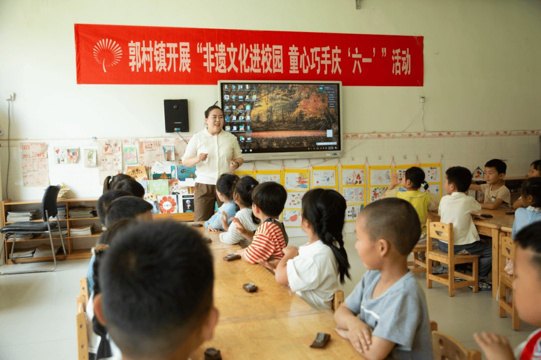 单县近日,成武县张楼镇新时代文明实践所开展"传承非遗文化童心乐享