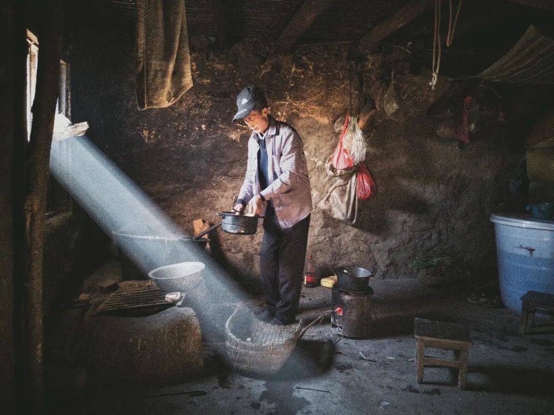 第八届"芙蓉杯"全国文学大赛入围散文作品—《我的