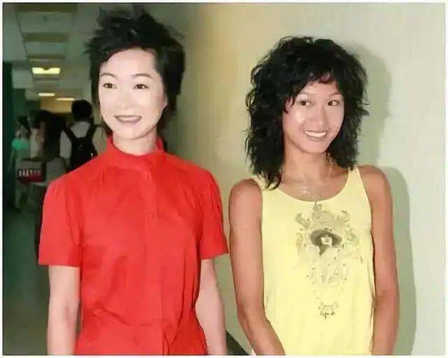 tvb绿叶16年未拍剧,最近被偶遇,网友:堪比曹永廉_伍文生_节目_谭玉瑛