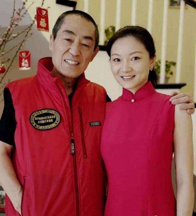 张艺谋老婆比他小31岁图片