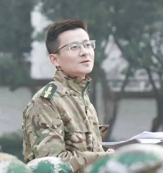 团团促就业|张闻老师的就业小贴士_求职_实习_素养