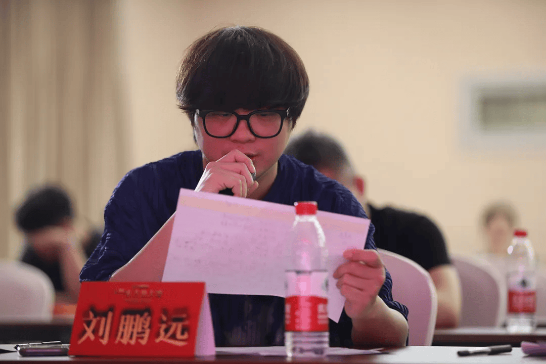 刘鹏远朱家明苍小天张艺斐尹志伟杨昊昆康康大向张利曹钧感谢以下评委