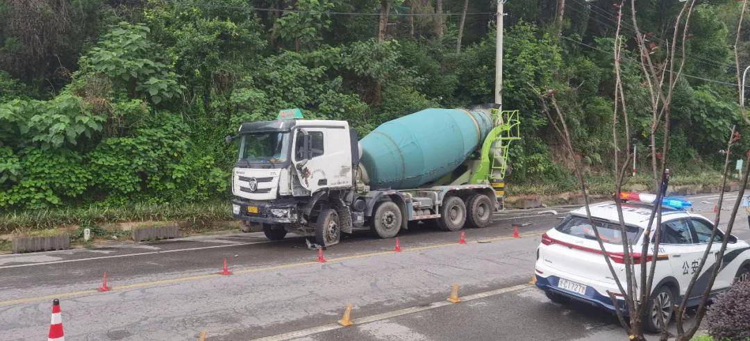 货车_严重_车头