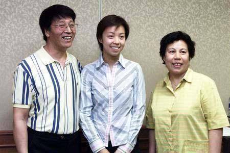 张怡宁:闪婚嫁给袁立前任,生下一儿一女,结婚15年被宠成宝_徐威_乒乓