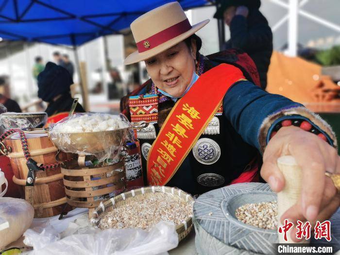 最大咸水湖青海湖北岸的青海省海北藏族自治州海晏县,海晏县县长张世