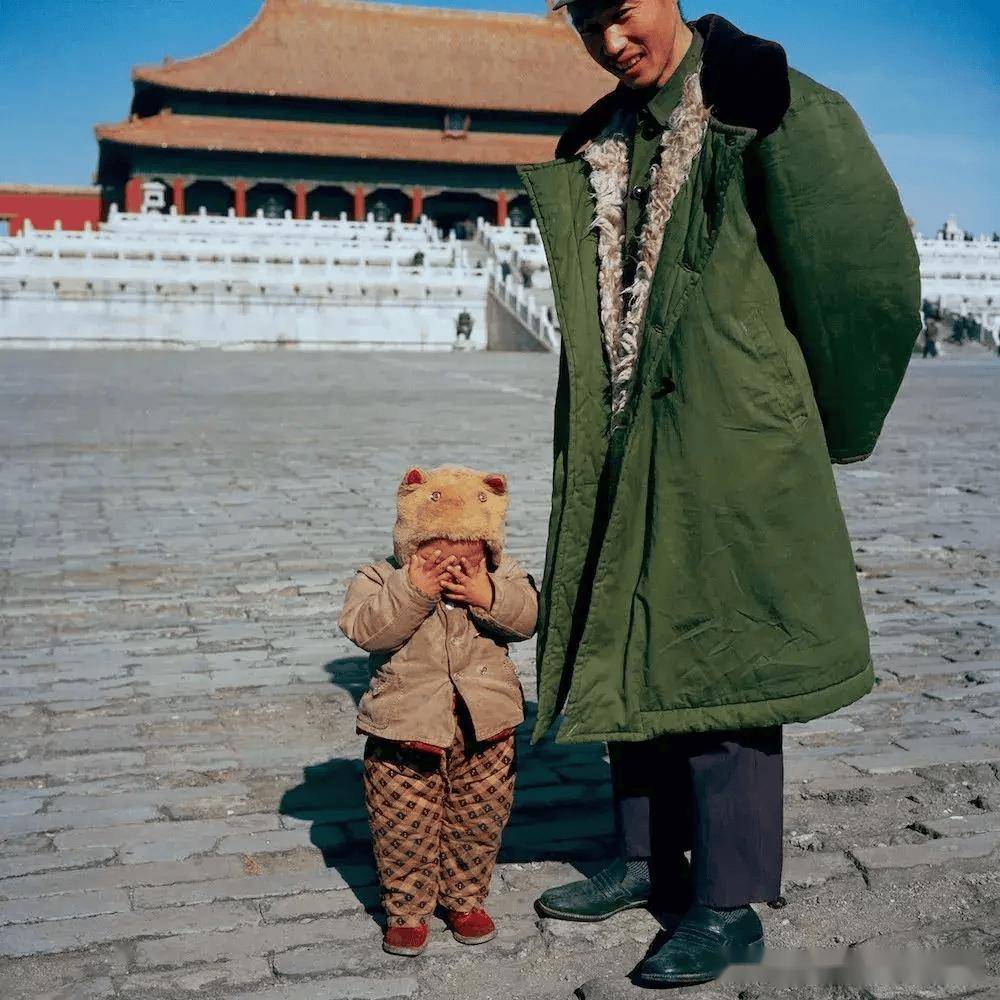 你好,小朋友:日本摄影师镜头下的八十年代儿童