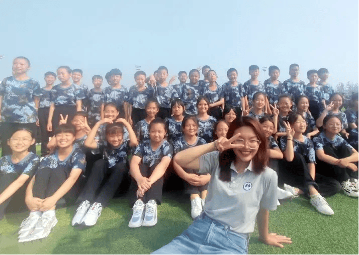 请看宏利佳学校五月月度人物!