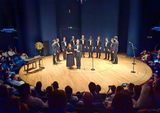 为爱发声 美国哈佛大学鳄鱼合唱团来沪演出_活动_范宇斌_上海