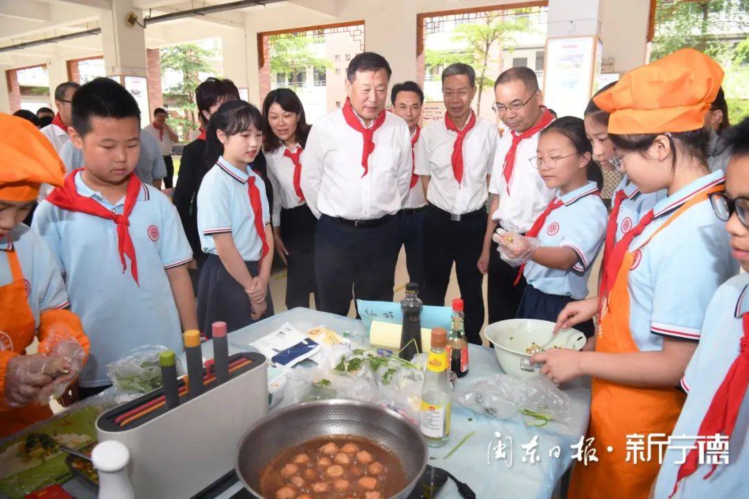 暖心六一!市委书记梁伟新寄语全市少年儿童