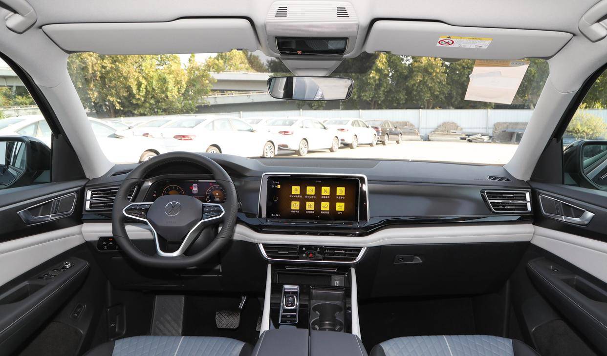 全新上汽大众途昂:时尚外观,强大动力与舒适的完美结合