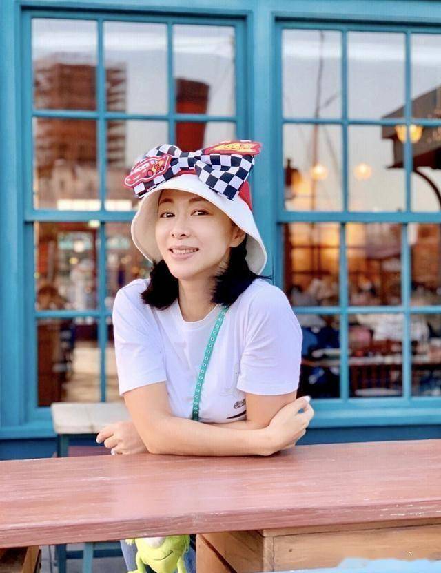 保剑锋"宝刀未老",路演跳"飒"舞,网友:秦海璐都看懵了