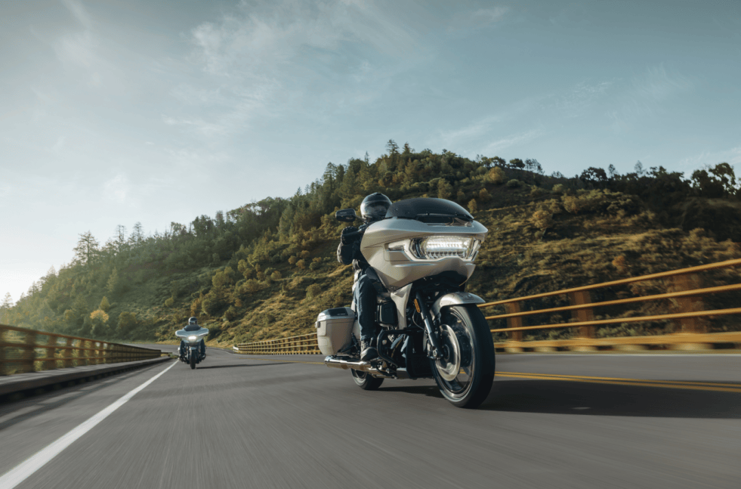 至尊裂变,harley-davidson cvo road glide