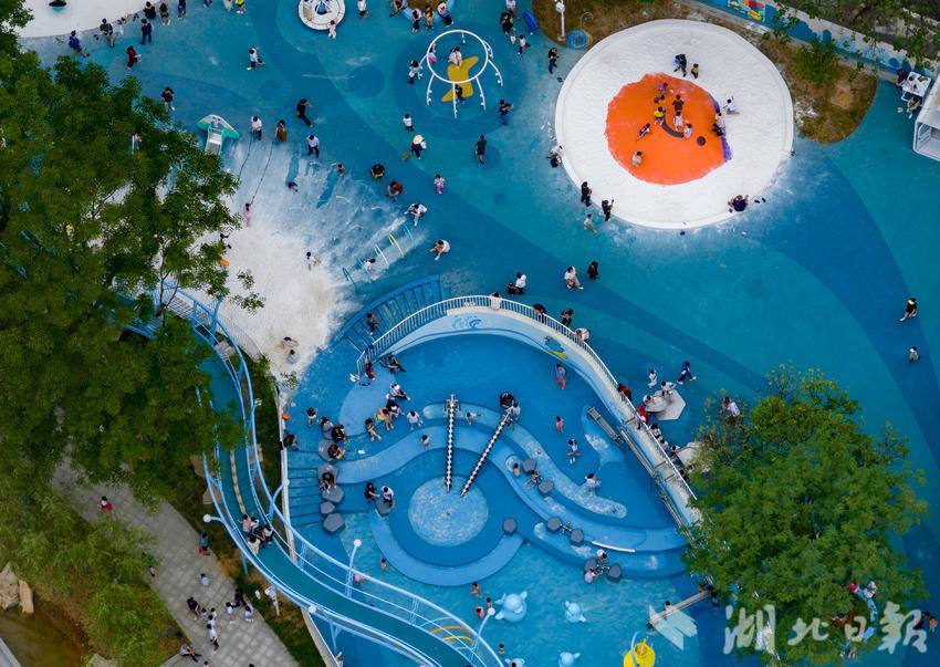 宜昌"70岁"的儿童公园升级开放