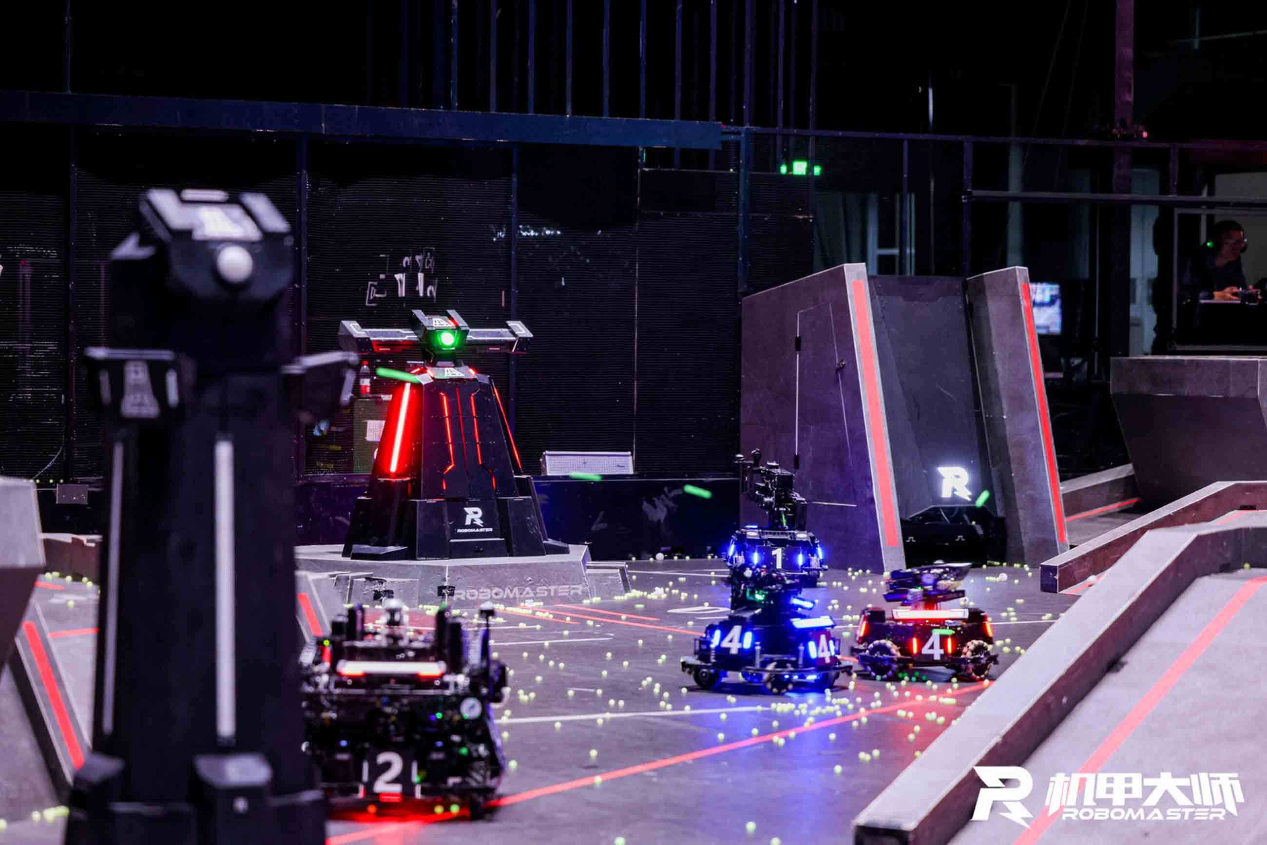 16支队伍晋级全国赛!长沙—天心机甲大师对抗赛圆满收官