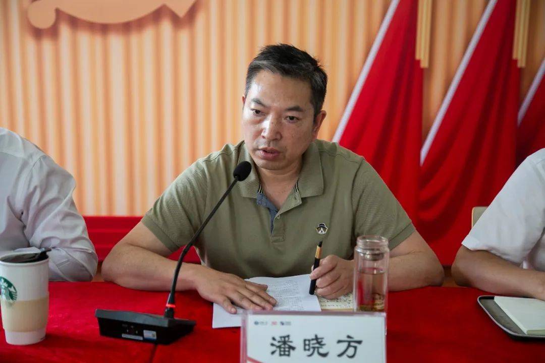 公司业务经理陈国新,副总经理张克兢,副总经理潘晓方还分别就全员营销