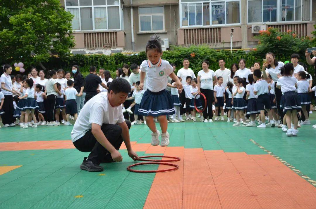 诸城市龙城中学校花图片