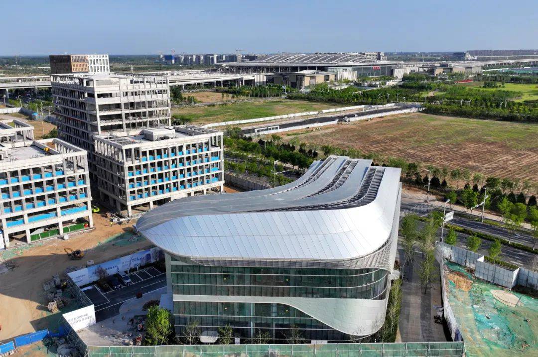 大力发展新质生产力,促进经济社会发展全面绿色转型_习近平_生态_文明