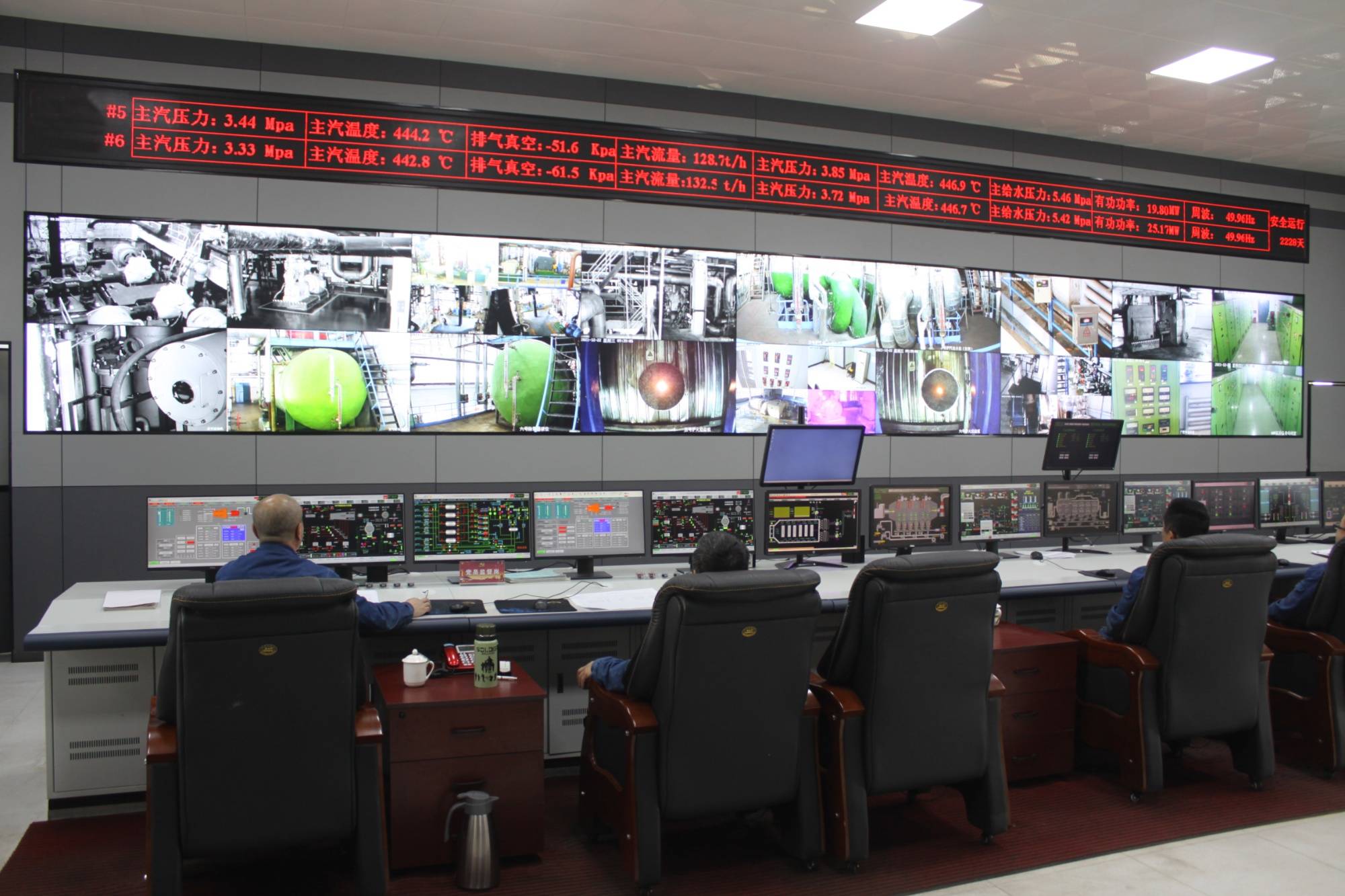 根河地区遭受连续极寒天气侵袭,-40℃以下天数长达40多天,根河市光明