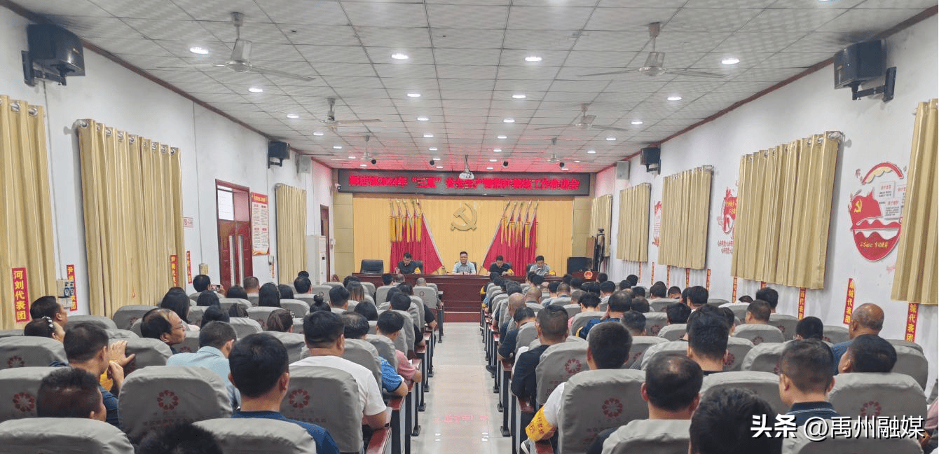 顺店镇:全力以赴助抢收,保驾护航粮归仓