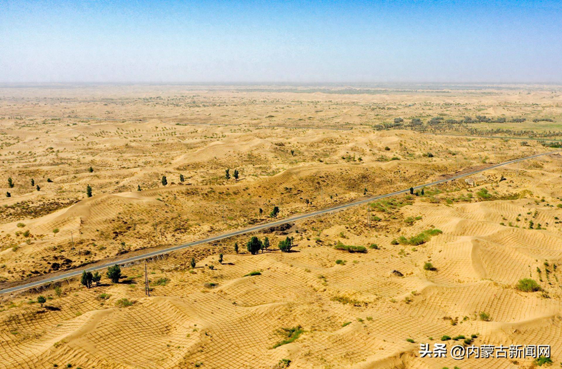 全面打响黄河"几字弯"库布其沙漠全域荒漠化综合防治攻坚战