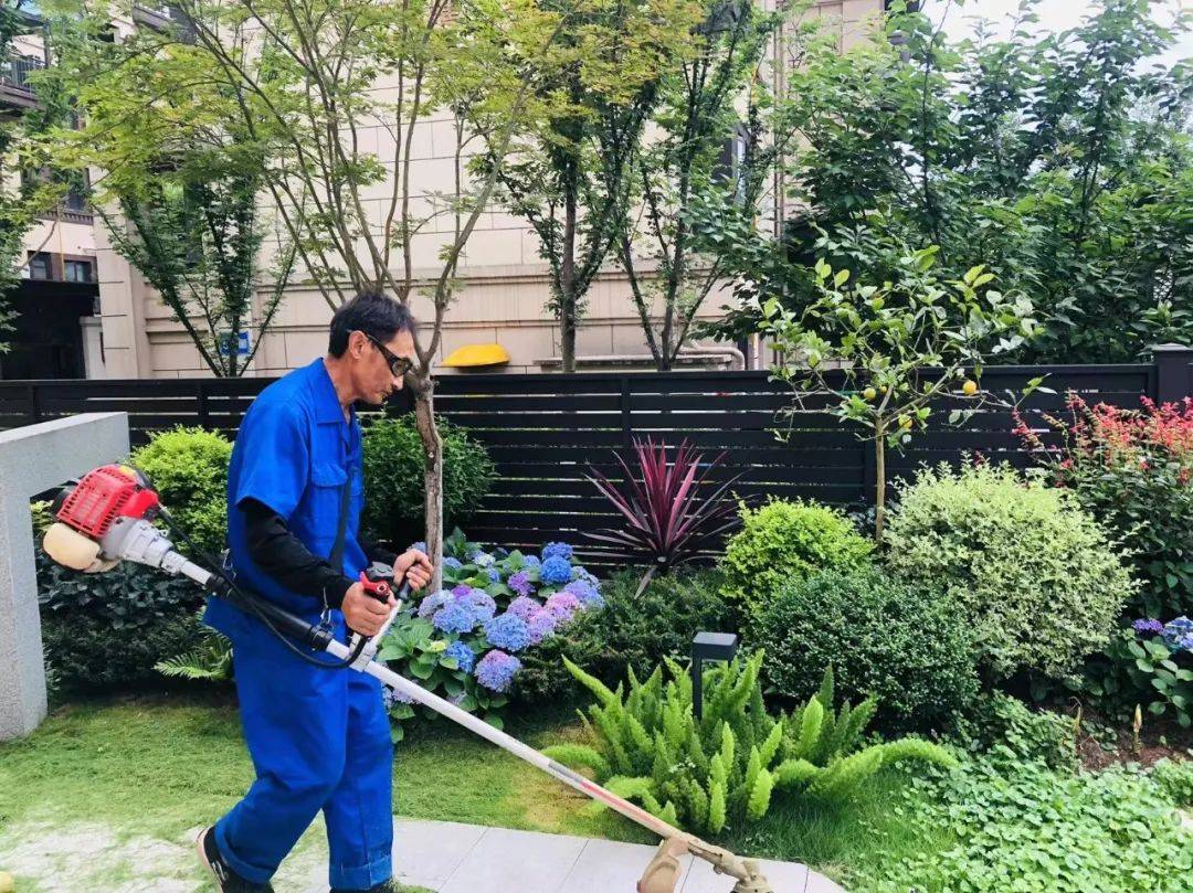 2024年5月,联发·西城首府物业服务中心进行了7项品质提升工作,分别是