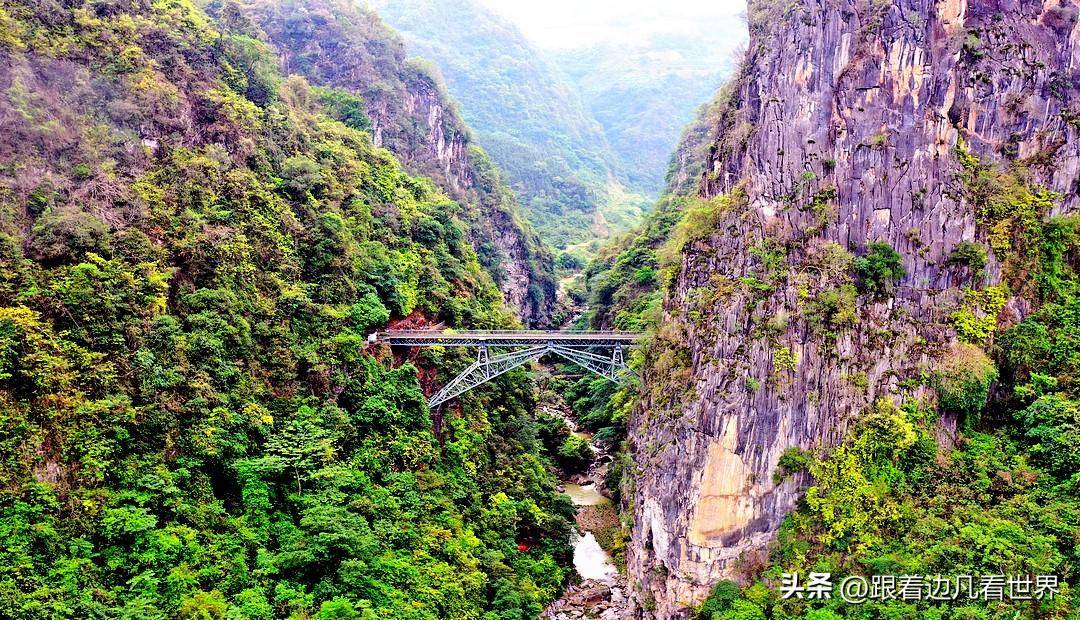 行走在百年滇越铁路"人字桥"上,追寻历史的足迹