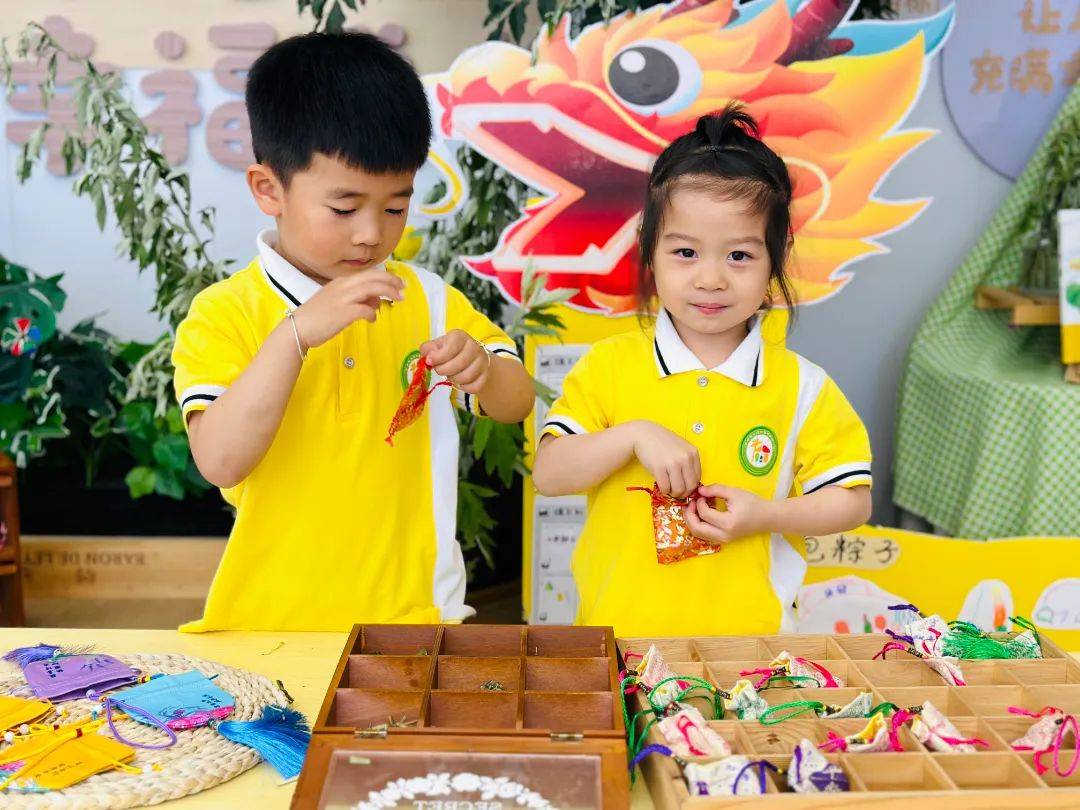 文字,图片:周小铃,周雨婷,郑靖雯,徐文静,黄强,单佳铭,江跃龙,梁娟,杨