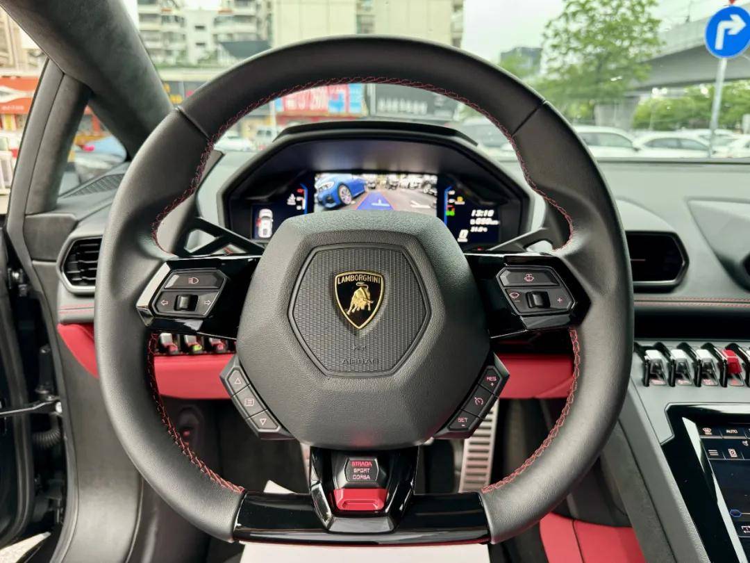 【特惠车型】兰博基尼huracán evo:但愿每一位在努力的人,都实现自己