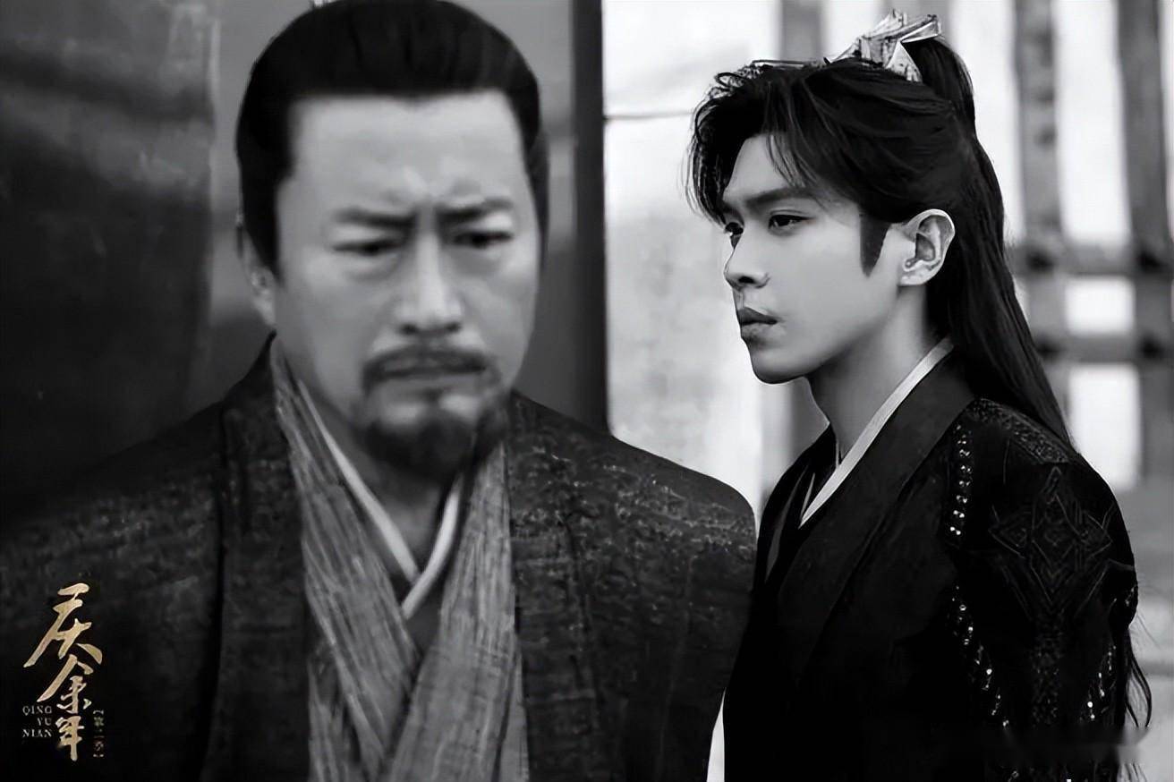 35岁张若昀对比41岁胡歌,老天赏饭吃和科班演技,差距一目了然