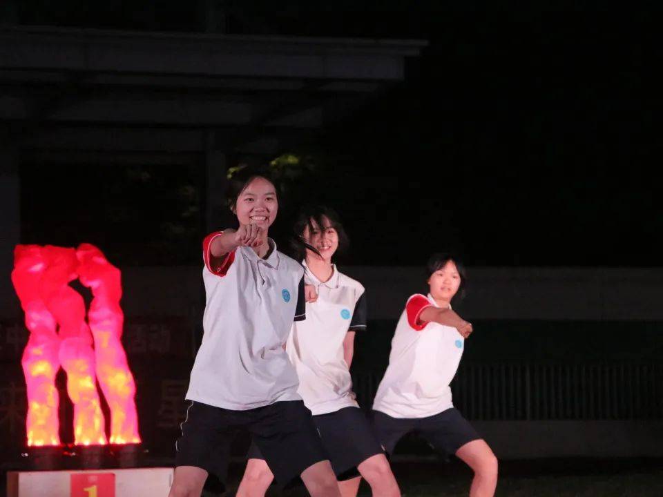 校园风采(143)丨新星初中:传承红色基因 激扬青春力量_中考_初三_学子