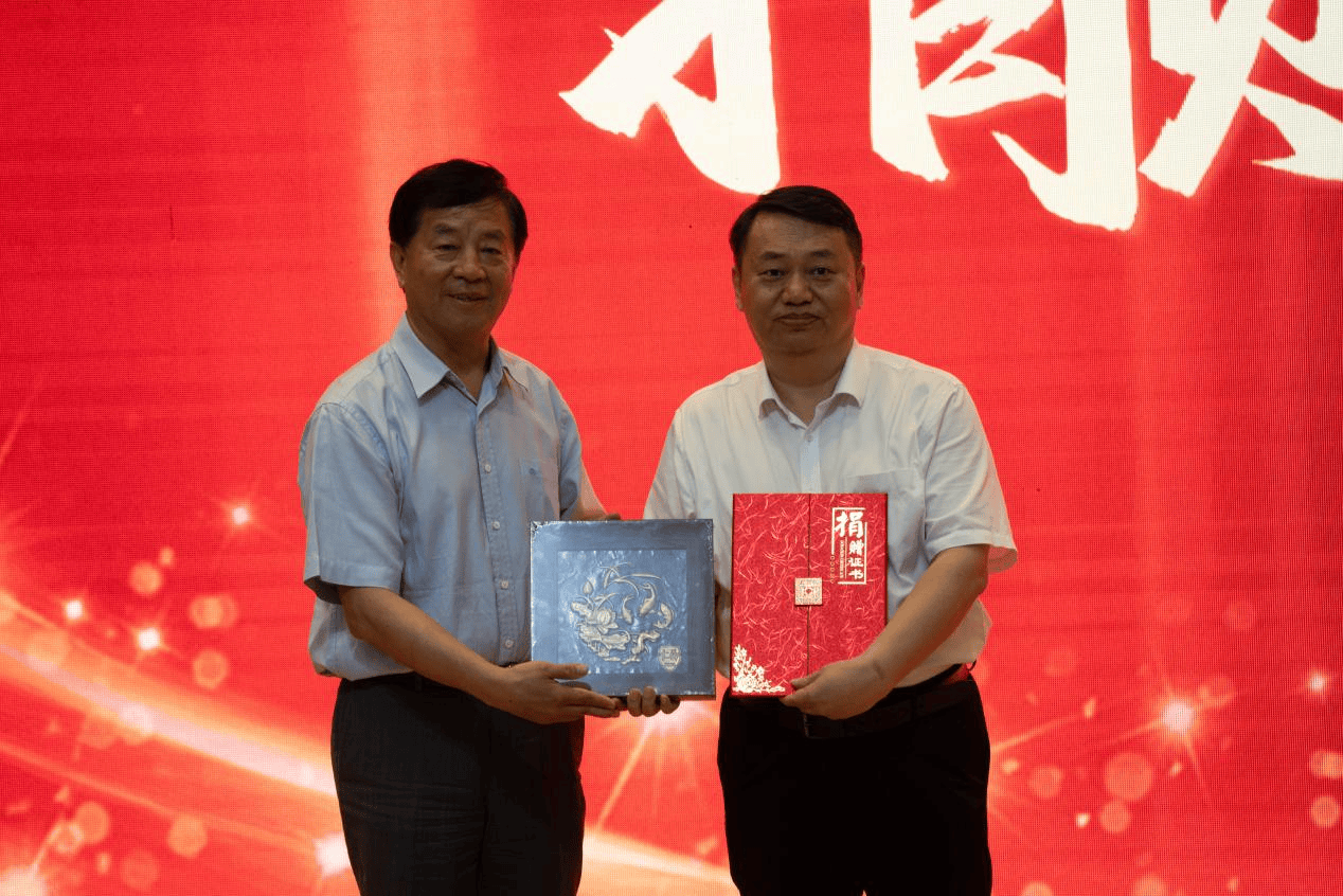 九安医疗向天津仁爱学院捐赠教育资助金500万元_工作_发展_刘毅为