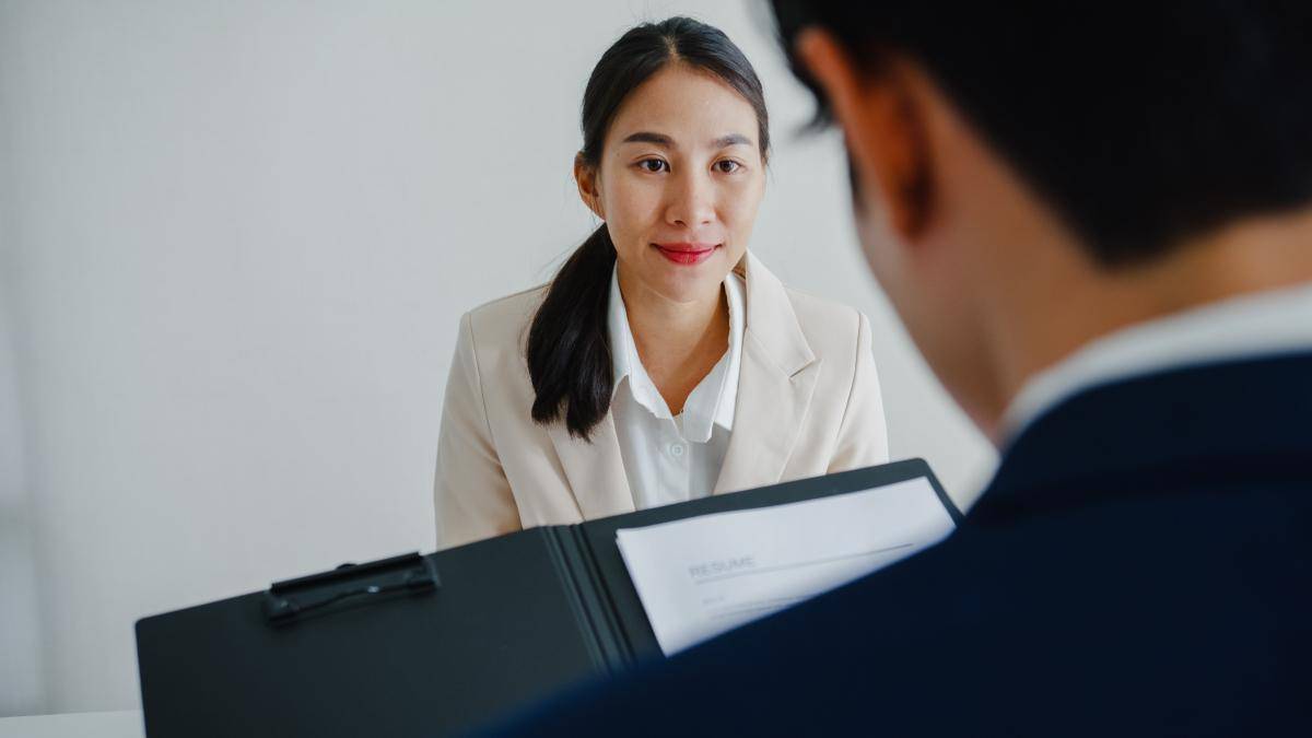 面试官亲口告诉你:线上vs线下面试,哪个更容易拿offer?