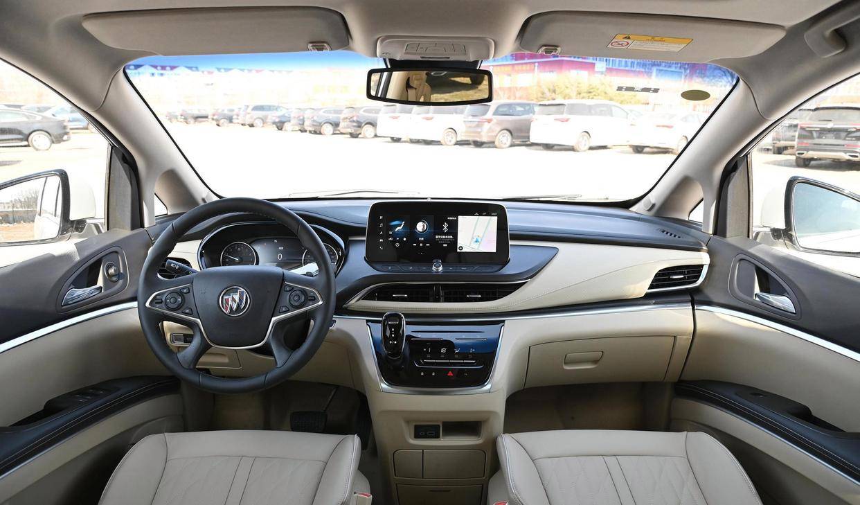 别克 gl8 到底有多牛?