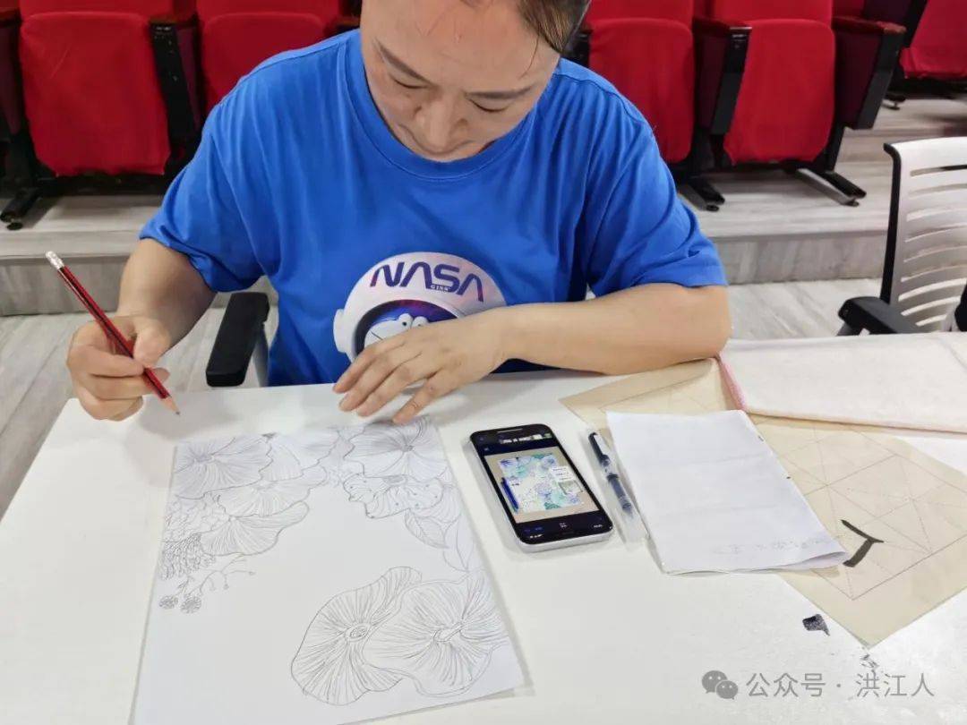 此次"三字一画"竞赛不仅提升了教师们的专业技能和艺术修养,也增强了