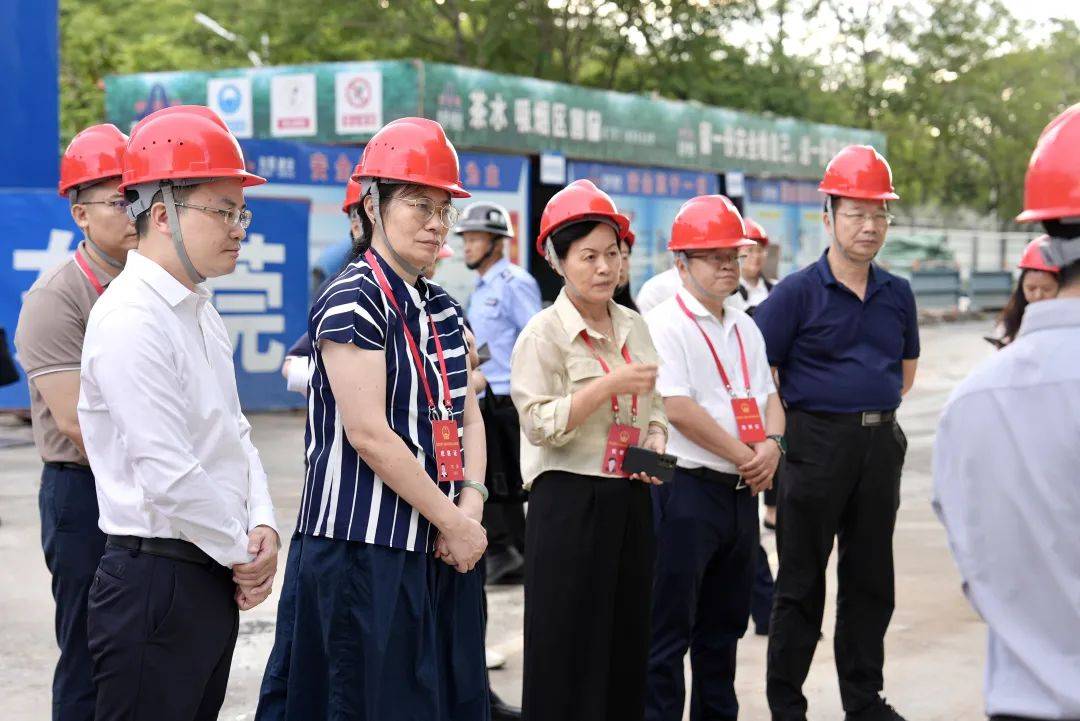 强化部门协同联动 确保松山湖重大项目建设提速提质提效_情况_郑琳