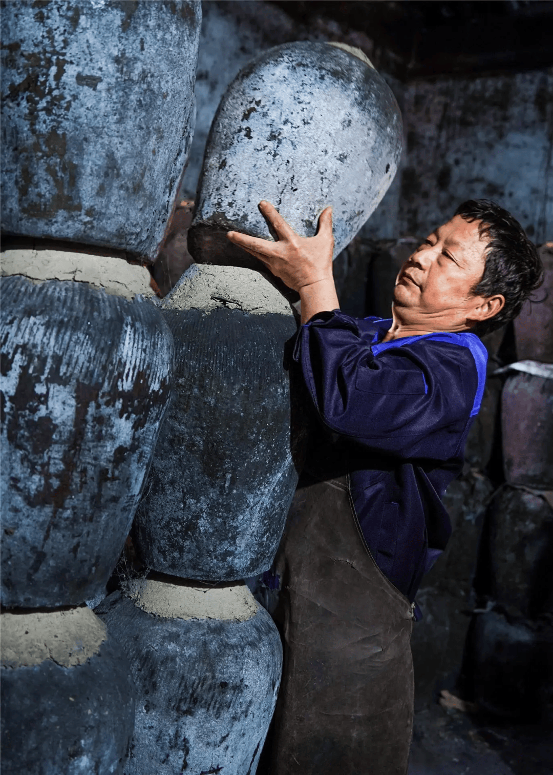 白沙溪白龙桥流域段有村名曰"古方",传"古方"原名"酤坊".