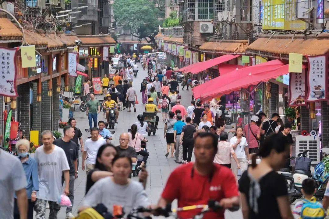 广州三元里村：电单车新规实施满月，租赁市场基本稳定_活动_抗英_大街
