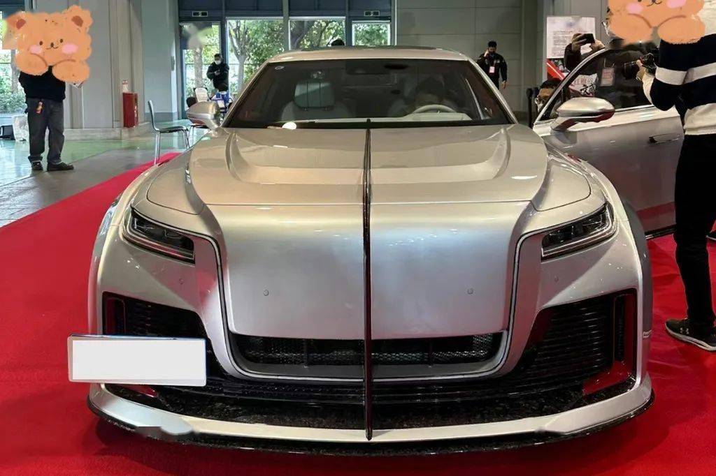 来自红旗的国产最强改装车,红旗h9文成模型试玩